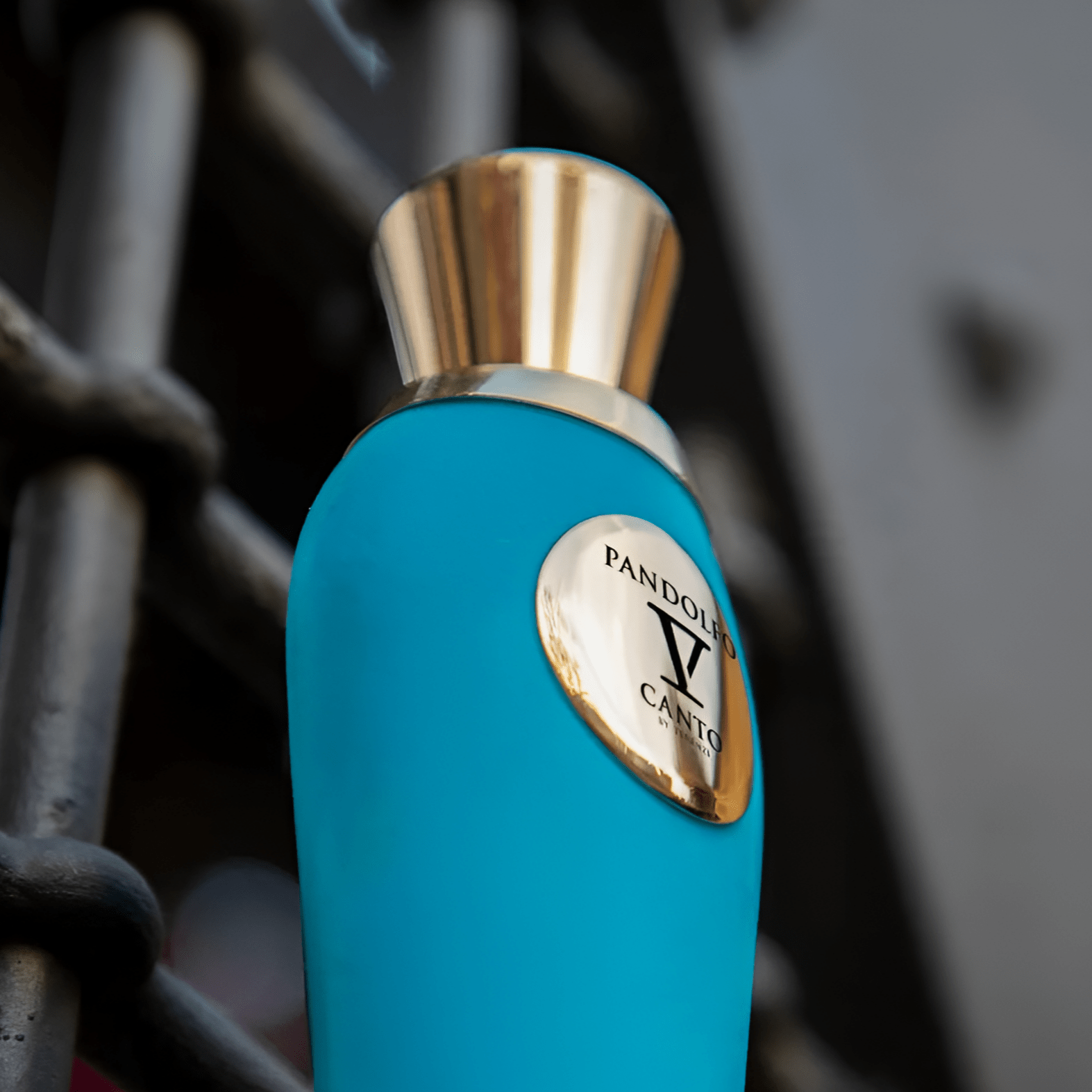 V Canto Pandolfo Extrait De Parfum | My Perfume Shop